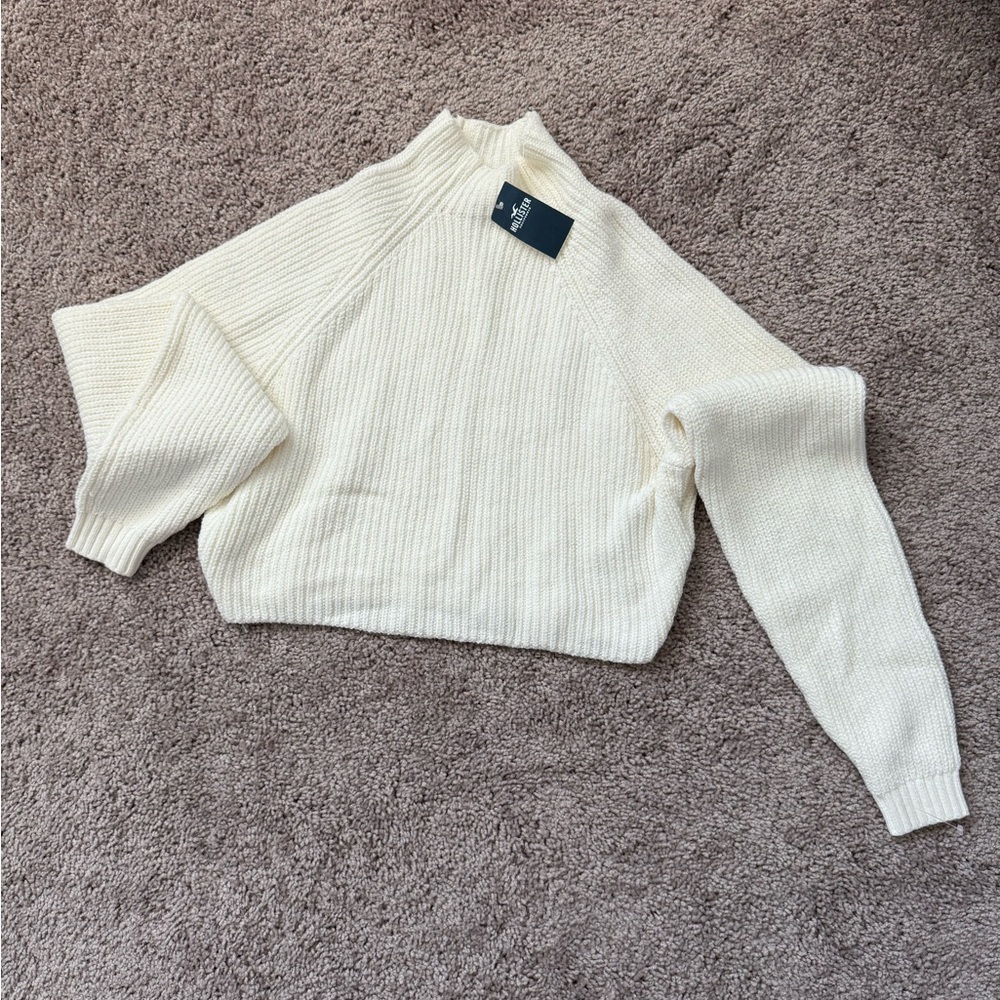Hollister Cream Turtleneck Sweater